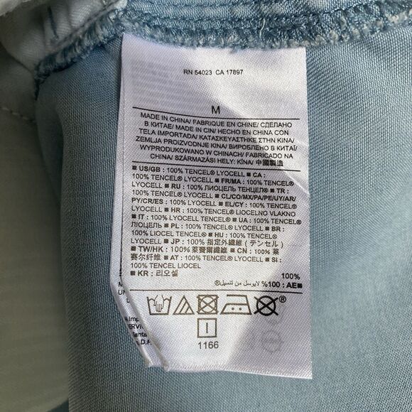 OOAK Shirt Dress M Chambray Blue Hand Embroidered Floral Lyocell Roll Tab Boho - Picture 11 of 11